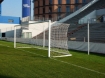 Imagem de Baliza de futebol fixa com postes traseiros para rede 7,32 × 2,44 m com rede incluída — VI 5907