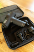 Imagem de Pistola de massagem quente/fria FLUX PRO Strive - Strapit