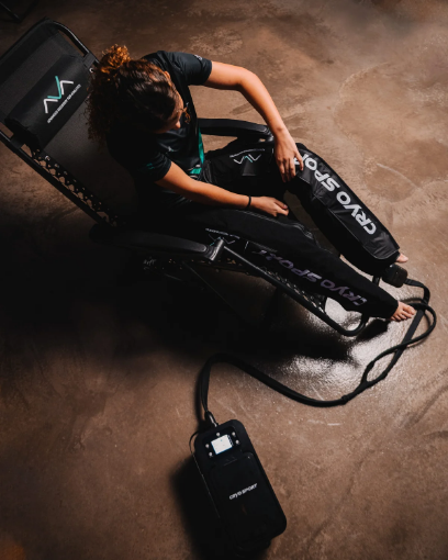Imagem de Cryo Sport – Equipamento portátil de crioterapia com compressão ativa